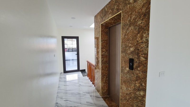 Bán nhà Nguyễn Sơn,Long Biên 5 tầng,60m thang máy nhỉnh 12 tỷ - Ảnh 4